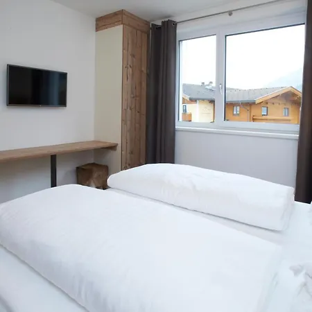 Apartman & Golf Zell Am By Alpin *