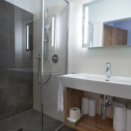 Apartman & Golf Zell Am By Alpin