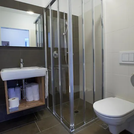 Apartman & Golf Zell Am By Alpin *