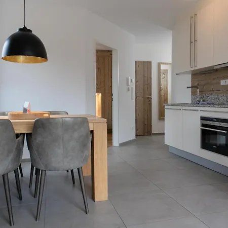 & Golf Zell Am By Alpin Apartman