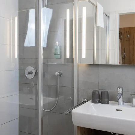 & Golf Zell Am By Alpin Apartman *